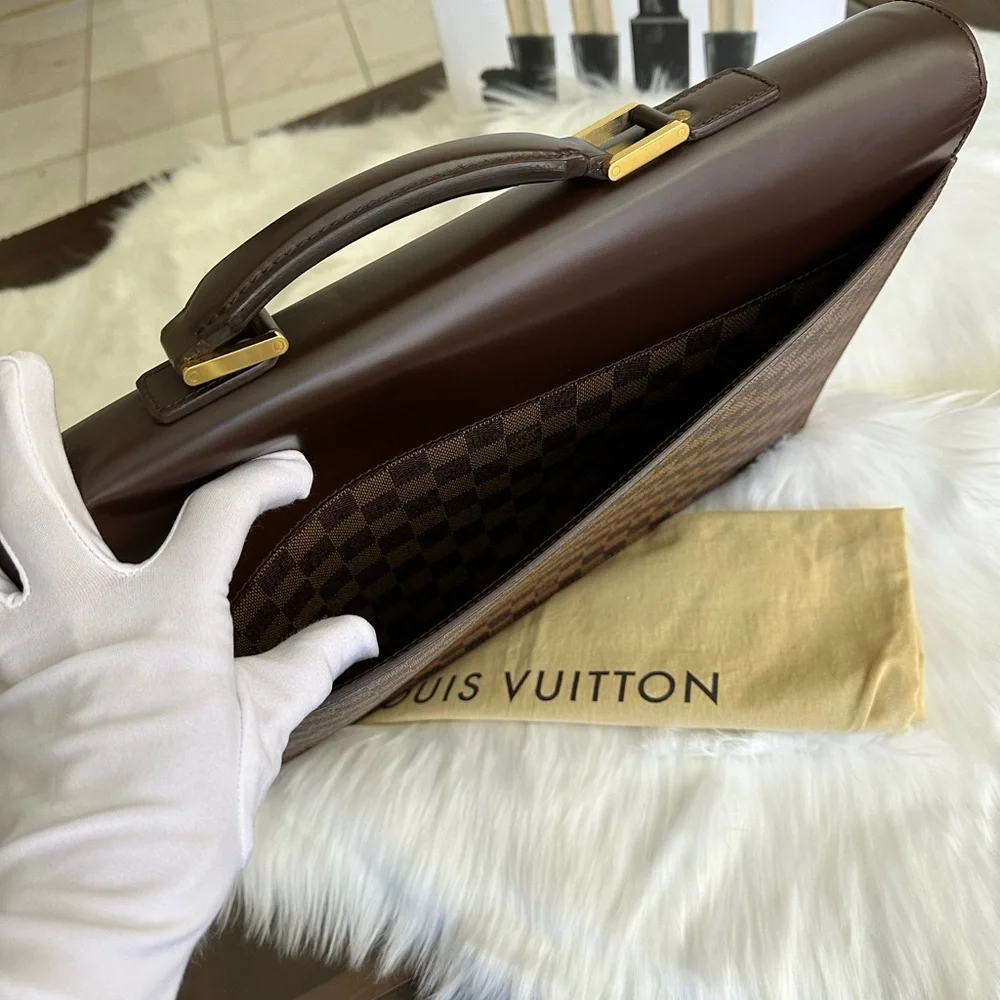 Damiar Briefcase